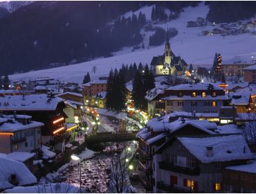 Skidorf Kleine Stadt im Herzen der Dolomiten mit gemütlichem Zentrum-4