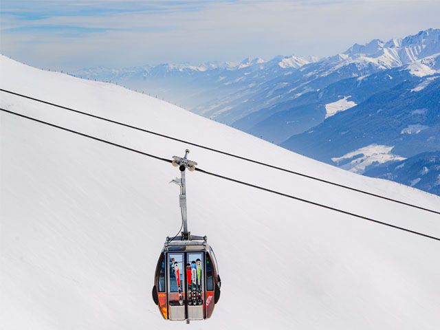 Cabine ski lift Sölden 